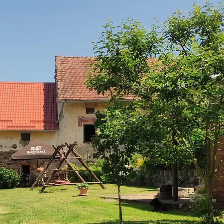 Zemedelska Usedlost Albrechtice